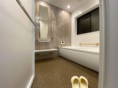 【2月のヒートショック対策】浴室断熱リフォーム完全ガイド｜築30年超の費用相場