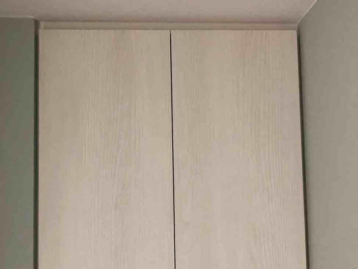 手作りの収納扉を設置しました。サイズもぴったり！　担当：藤井・田中