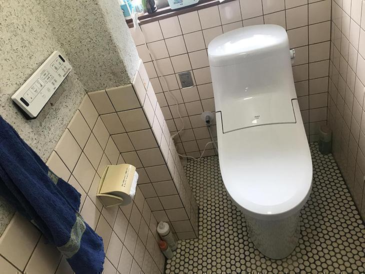 トイレの交換工事が完了しました！リクシルのトイレです！担当：高見・古屋