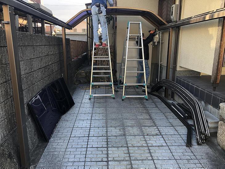 既存のカーポートを解体して、新しいカーポートを設置します！担当：山中・中島健太