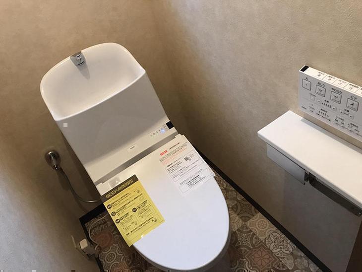 内装を仕上げた後、トイレの据付が完了しました！担当：高見・古屋