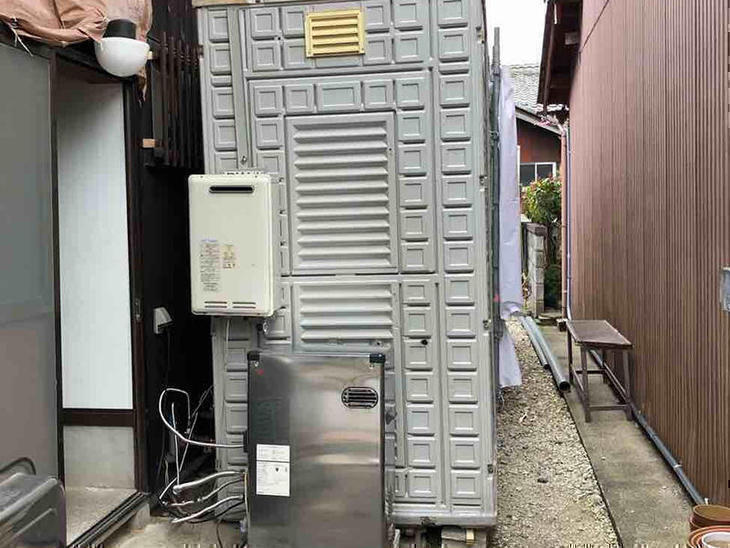 仮設トイレ・仮設シャワーの設置完了しました。担当：古屋・白井