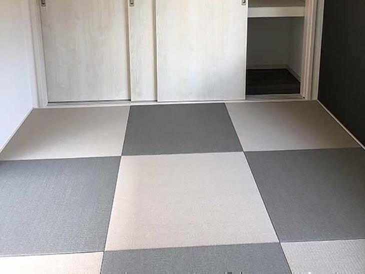 半畳サイズの畳を市松模様に敷き込んでいます。担当：森井
