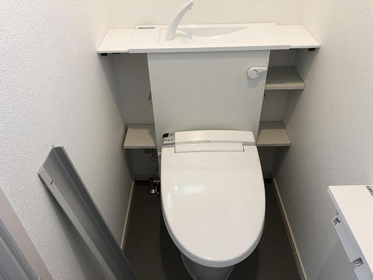 コロナ影響でトイレ部材が遅延してきましたが、この度無事納品されました。担当：森井