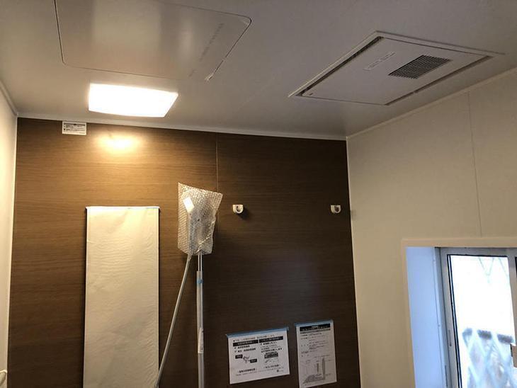 お風呂の組立完了しました！TOTOのサザナというお風呂です！浴室乾燥機は新しかったので、再利用しました！担当：高見