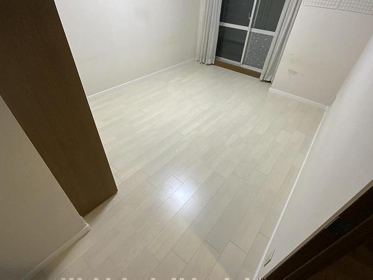 マンションの現場でカーペットからフローリングに替えました！担当：山中和樹