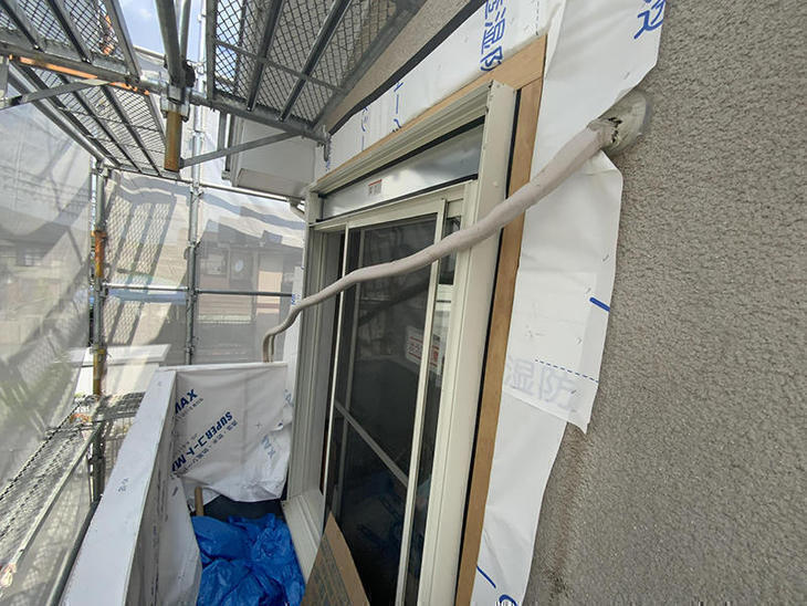 腰窓を掃き出し窓にかえました。担当：山中和樹・馬渕