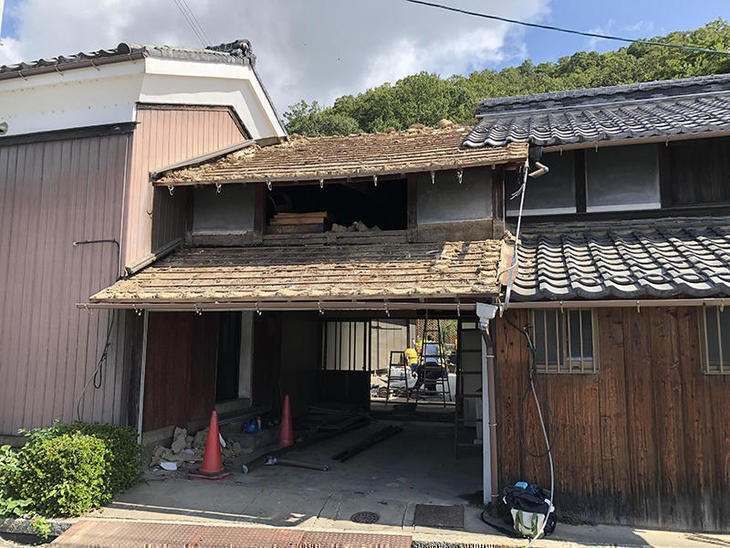 米原市から下屋解体工事リポート 滋賀でリフォームするなら匠工房へ