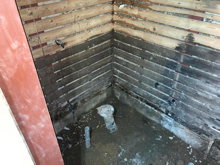 在来のトイレを解体しました。【野洲店】森田