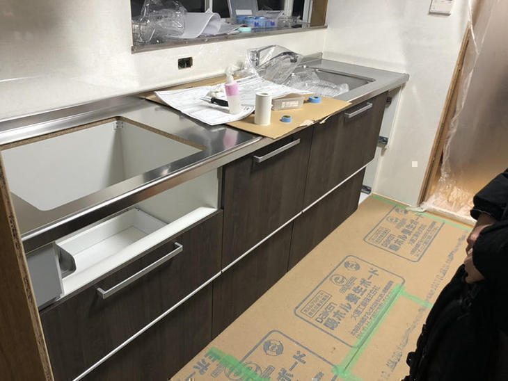 キッチンが組みあがってきました。【彦根店】早川