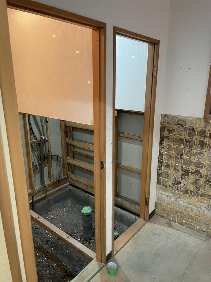 トイレ解体工事完了です！【草津栗東店】藤井・田代