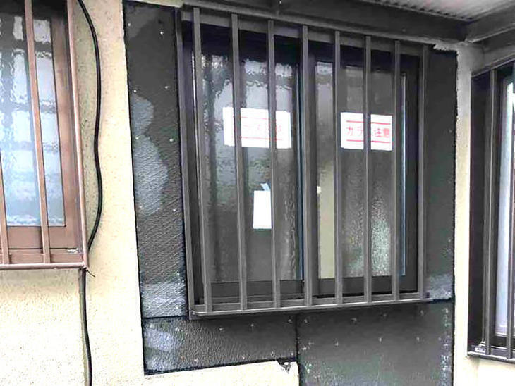 窓の入れ替えを行いました。この後、外壁の補修を行います！【草津栗東店】渡邊