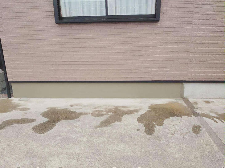 基礎を左官できれいにしました。ひび割れの補修などもできます。【草津栗東店】上田航平