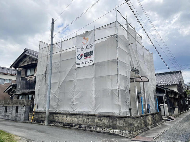 これから外壁洗浄を行います。【野洲店】高田・森田・越田