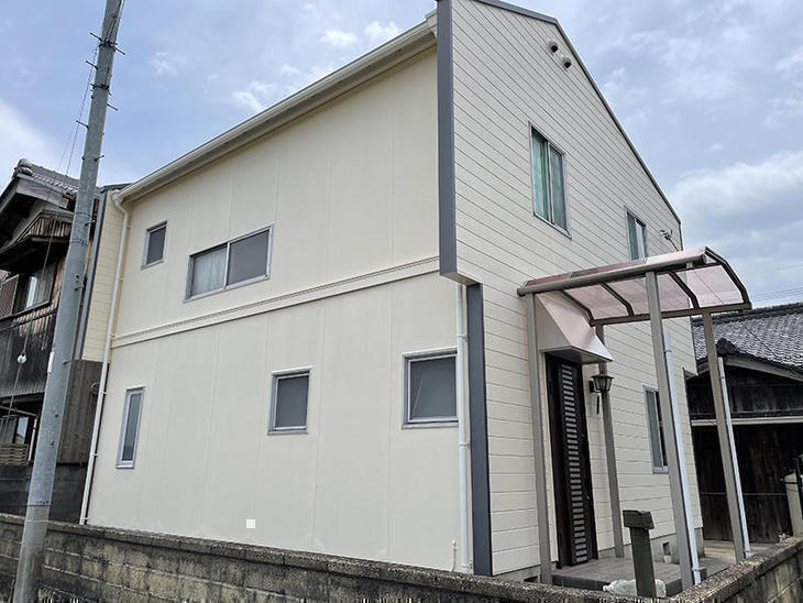 外壁塗装が完了致しました。【水口店】亀田・森田・越田