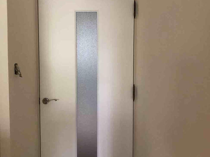 室内建具を交換しました。【草津栗東店】日浦