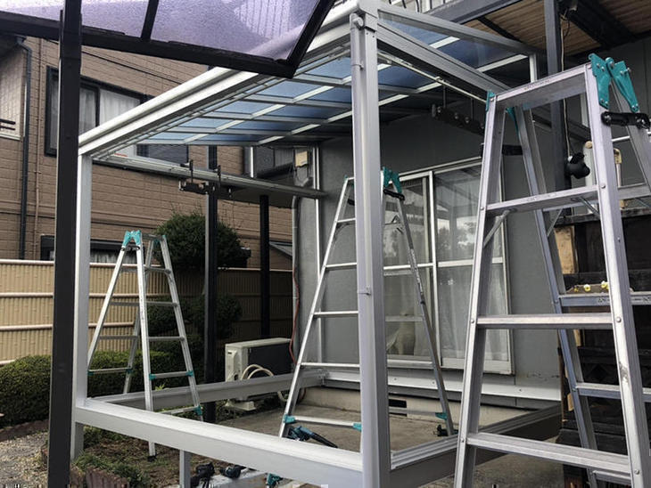 お庭にサンルームを設置するための工事を行っています。素敵なサンルームになりそうです！【野洲店】岩城・久保田