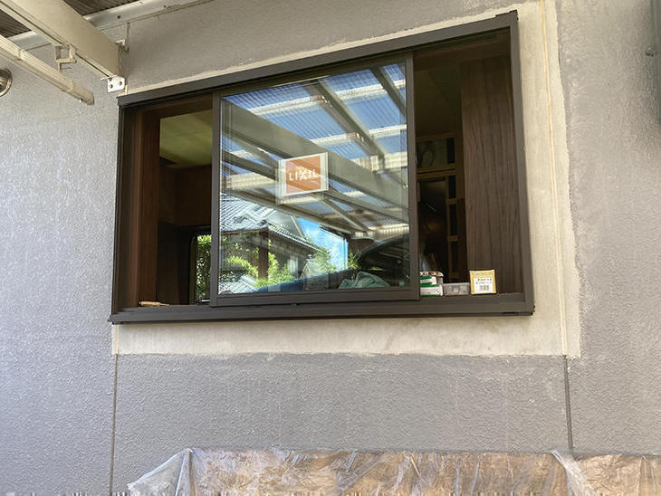 窓の入替を行いました！外部を塗装して仕上げをしていきます！【野洲店】山尾