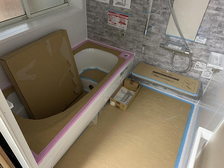 お風呂の組み立てが完了しました。【水口店】亀田