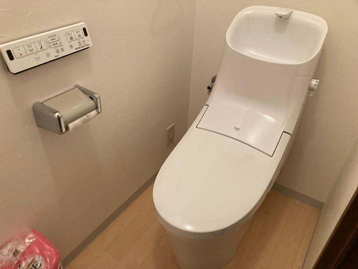 トイレの交換を行いました！見た目もすっきり。トイレはリクシル　匠工房オリジナルです！【野洲店】西嶋