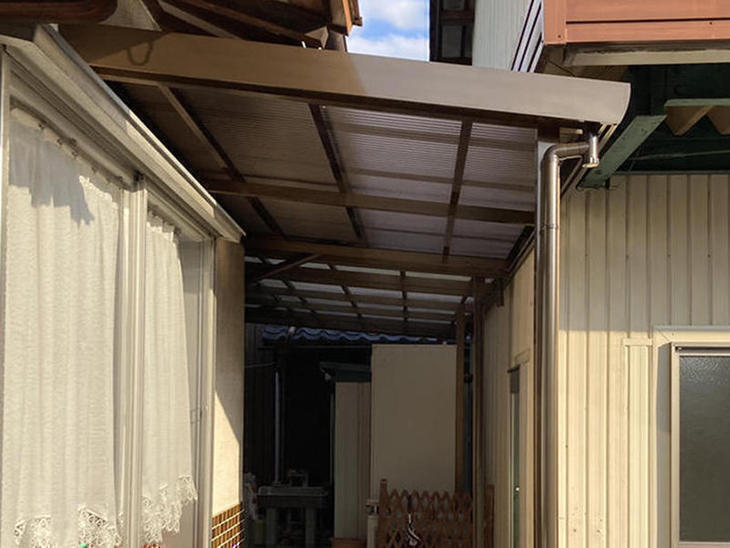 既存のテラス屋根を延長しました。【水口店】森田
