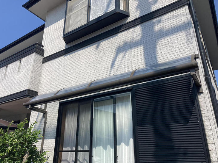 テラス交換工事を行いました。きれいに仕上がりました。【湖東湖北店】有本・吉岡