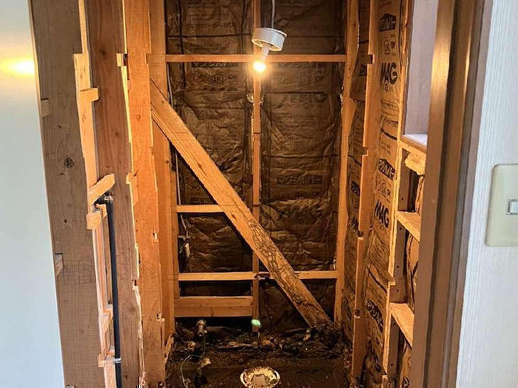 タイルのトイレを解体しました。【草津栗東店】田代・張良