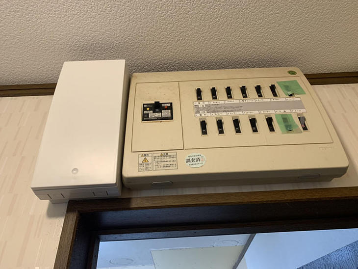 分電盤を増設しました。【大津湖西店】築山・山本梨生