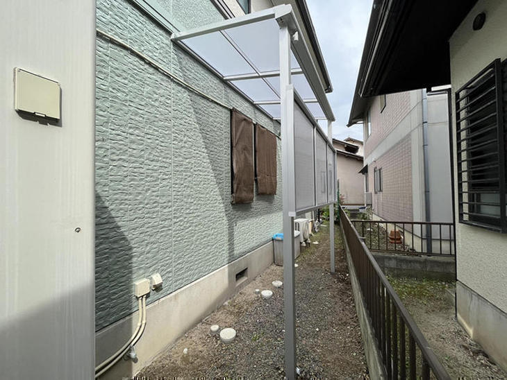 テラス設置工事を行いました。丈夫なテラスになりました。 【湖東湖北店】 金ヶ崎・吉岡