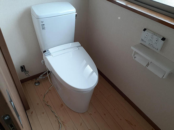 トイレを設置しました。【水口店】藤井