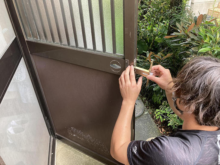 ドアノブが硬いお家はドアノブだけの交換も可能です！【野洲店】西嶋