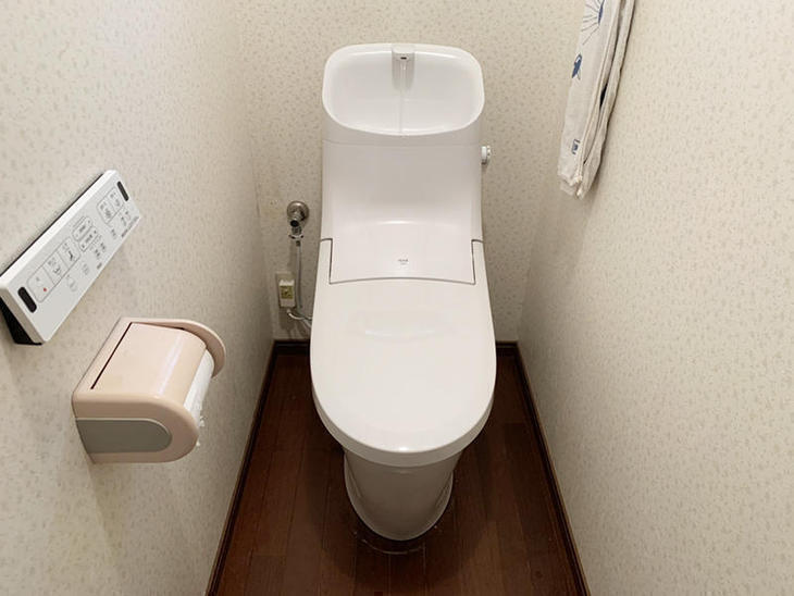 トイレの交換が終わりました。【リクシル　匠工房オリジナル】を取付ました。【大津湖西店】山本梨生