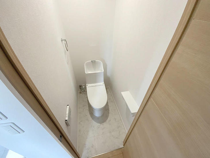 2階に【TOTO　ZJ】のトイレを設置しました！【湖東湖北店】山中和樹
