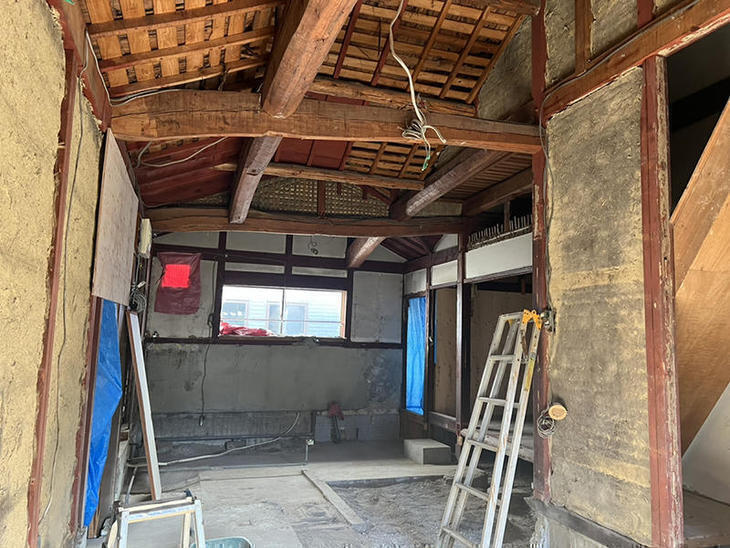 本日で解体工事が無事完了しました！明日からは電気屋さんと設備屋さんに仕込み作業を行っていただきます！【草津栗東店】保木