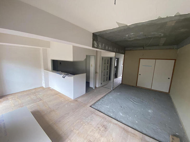 内装の解体工事中です！【湖東湖北店】世良・村島