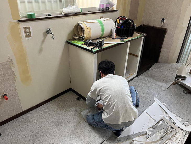 クッションフロアを張っています！【野洲店】久保田・大霜