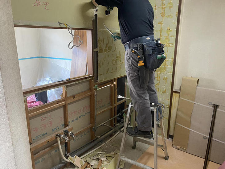 キッチンの解体を行いました！明日からは配管等の工事に移ります！【瀬田店】田代・村尾