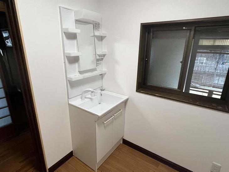 新しい洗面台を設置しました！【野洲店スタッフ】