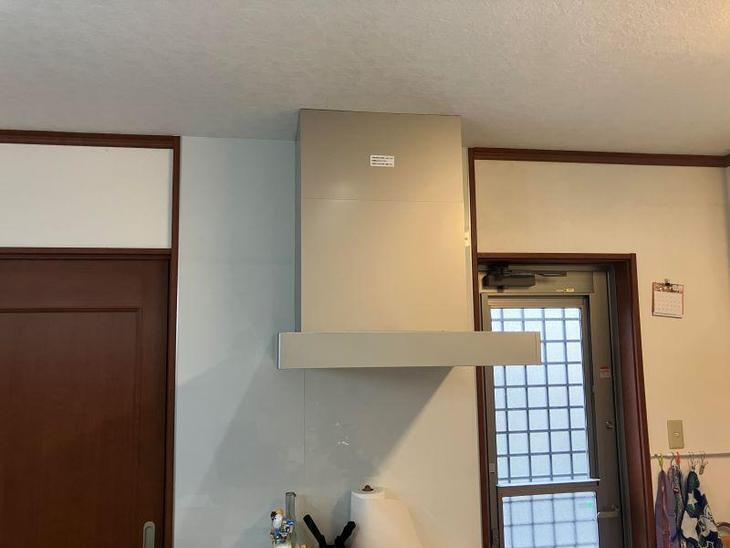 レンジフードを新しく交換しました。パナソニック製の商品です。【湖西店スタッフ】