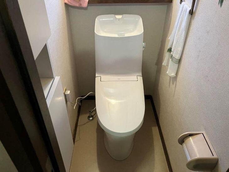 新しいトイレに交換完了です！【LIXIL　NEWベーシア】です！【湖西店スタッフ】