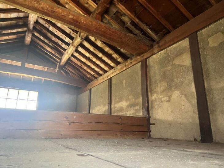 本日から解体工事がスタート致しました！明日から設備屋・電気屋さんが仕込みの作業します！【瀬田店スタッフ】