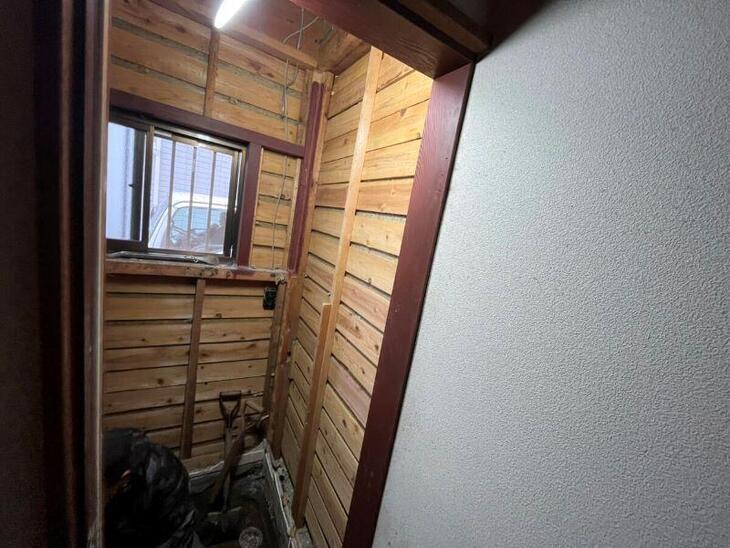 在来のトイレを解体していきます！【八日市店スタッフ】