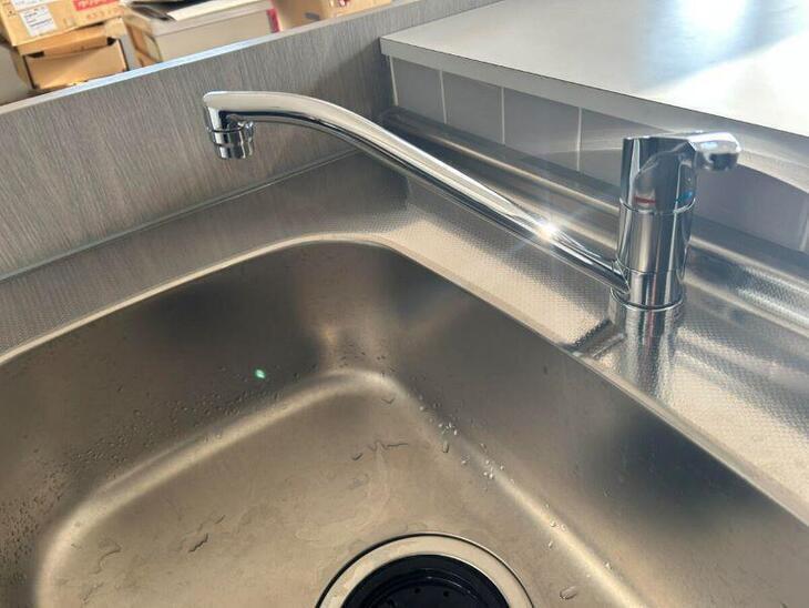 キッチン水栓を交換しました。混合水栓なので使いやすい！【湖西店スタッフ】