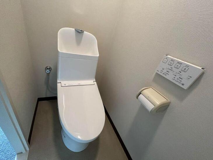 トイレを新しく交換しました。匠工房限定モデルになります！【TOTO　ZJ2】【湖西店スタッフ】