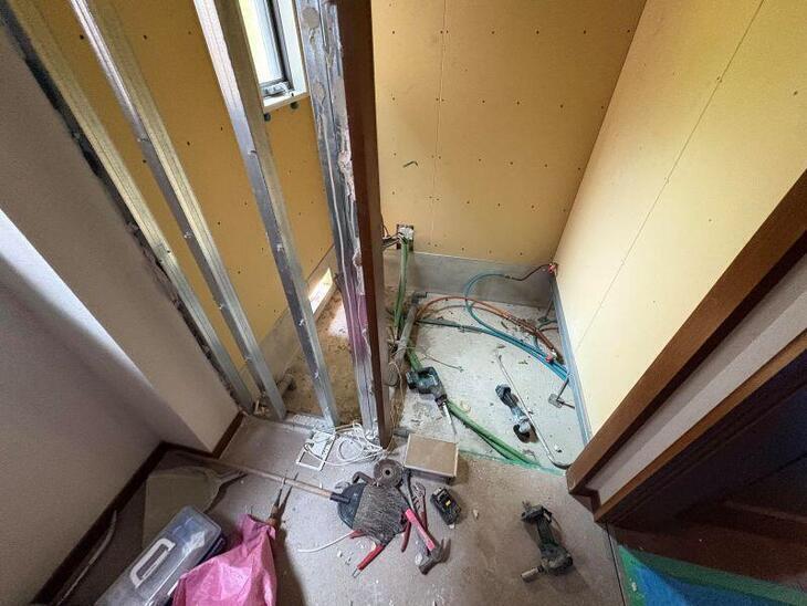 元々のユニットバスを解体しています！【湖西店スタッフ】