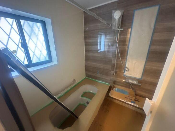 お風呂の組み立てが終わりました！やっとカタチになりましたね♨【野洲店スタッフ】