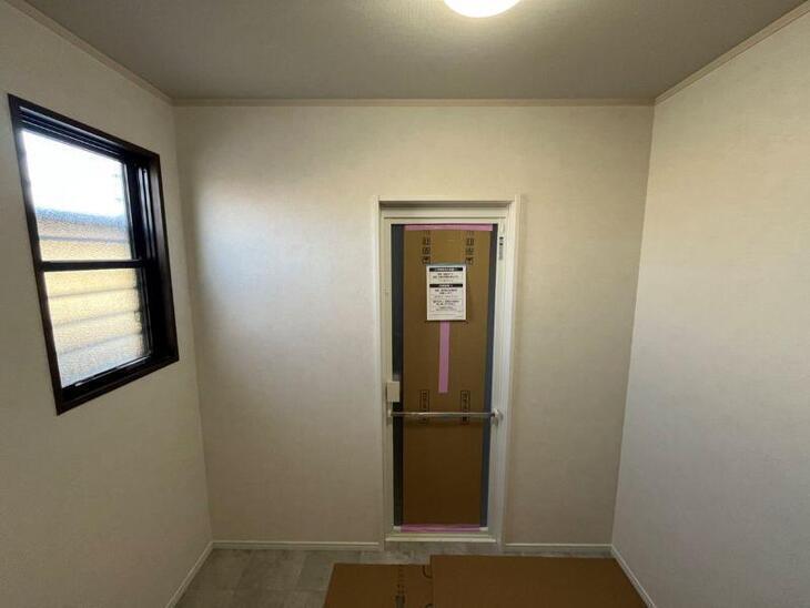 洗面所の内装工事が終わりました！内装が新しくなると、一気に雰囲気が変わりますね♪【野洲店スタッフ】