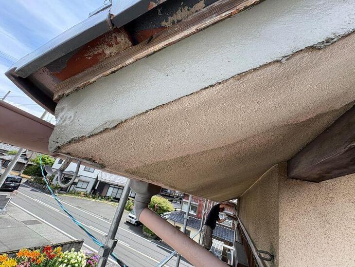 破風板をモルタルで補修しました！【湖西店スタッフ】