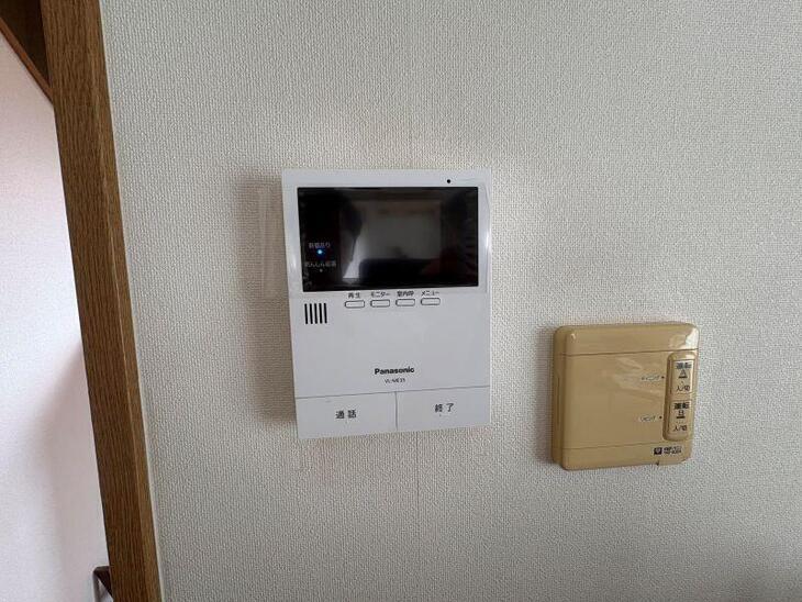 インターホンを交換しました！多機能なインタホンは防犯対策にもなります。【湖西店スタッフ】