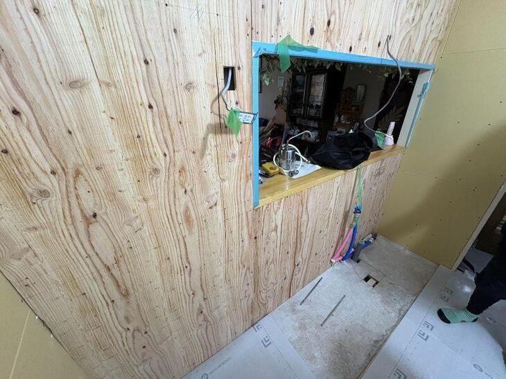 キッチンを解体、撤去後です！なんだか寂しいけど…新しいキッチンが楽しみですね！【湖西店スタッフ】
